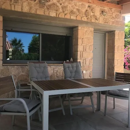 πέτρινη στην αίγινα - Stone House In Aigina 別荘 Khloi