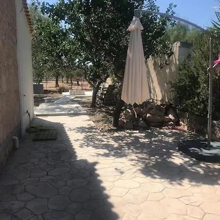 別荘 πέτρινη στην αίγινα - Stone House In Aigina